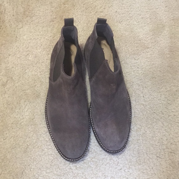 clarks grey chelsea boots